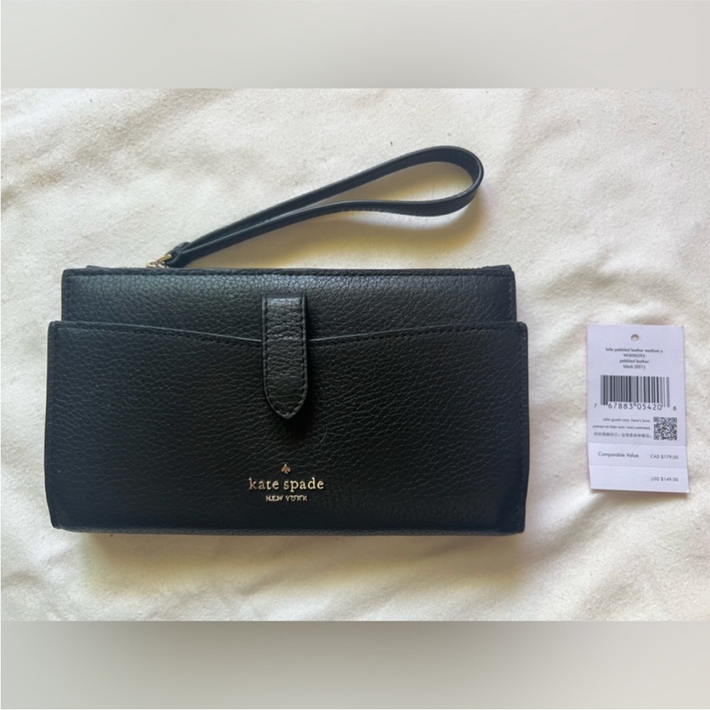 NWT Kate Spade Black Leather Wristlet Wallet